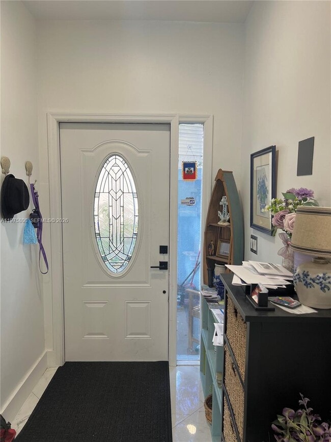 Building Photo - 8320 SW 12th St