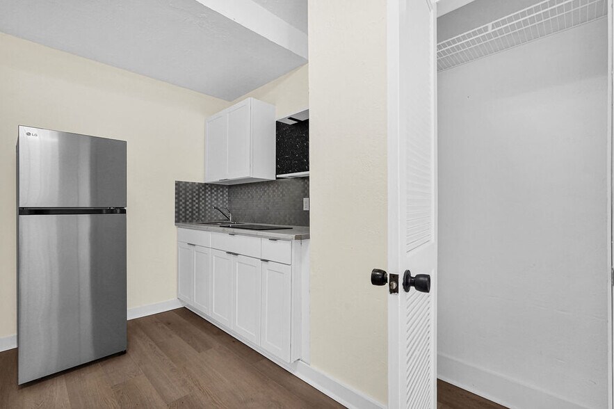 Building Photo - 45 NW 48th St