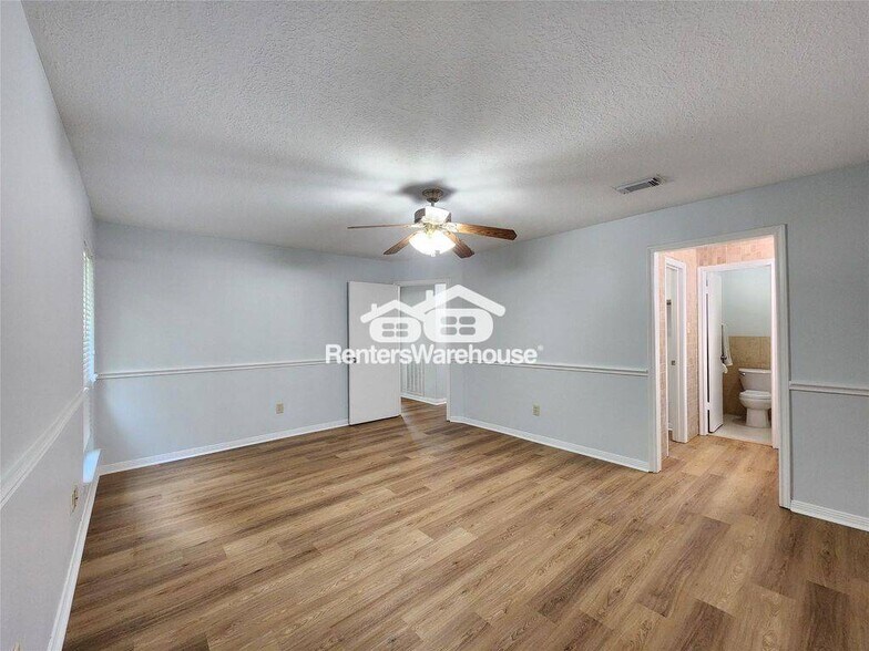 Building Photo - 8534 Dawnridge Dr