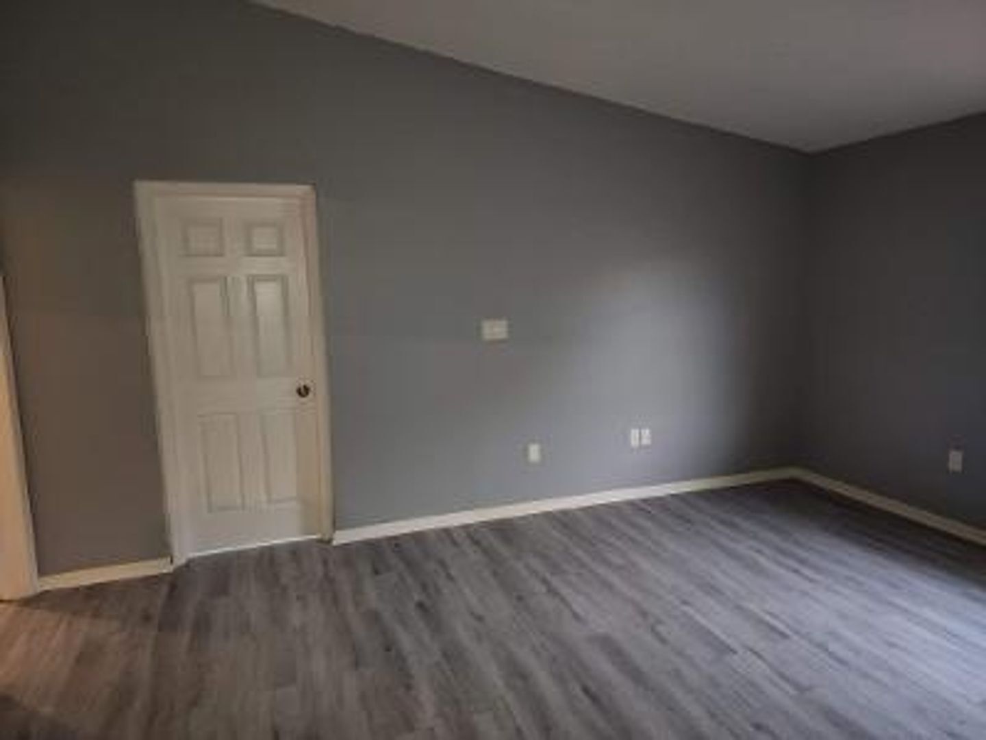 Building Photo - 415 W Circlewood St