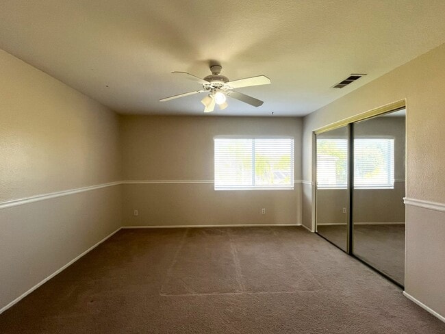 Building Photo - 4130 Prairie Dunes Dr