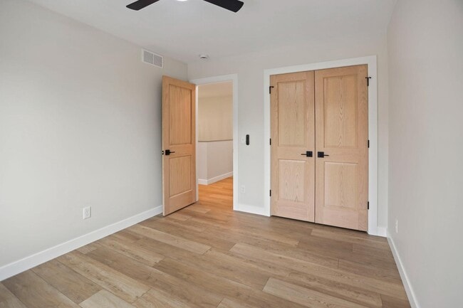 Building Photo - 614 6th St NW