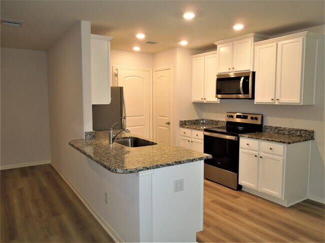 Building Photo - 10506 Copper Ridge Dr