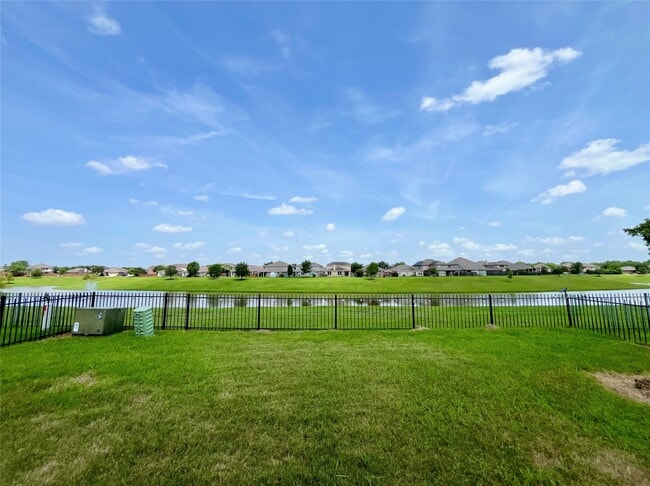 Building Photo - 4339 S Vineyard Mdw Ln