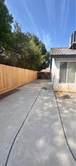 Building Photo - 735 Bliss Ave