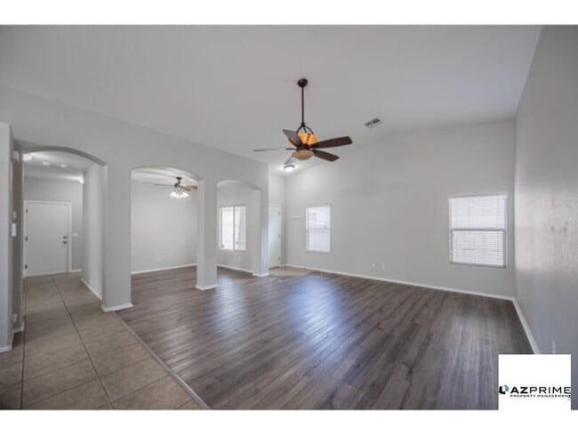 Building Photo - Settle Into This Warm And Welcoming 3/2 Home In Maricopa's Cobblestone Farms, Offering Comfort, Spac