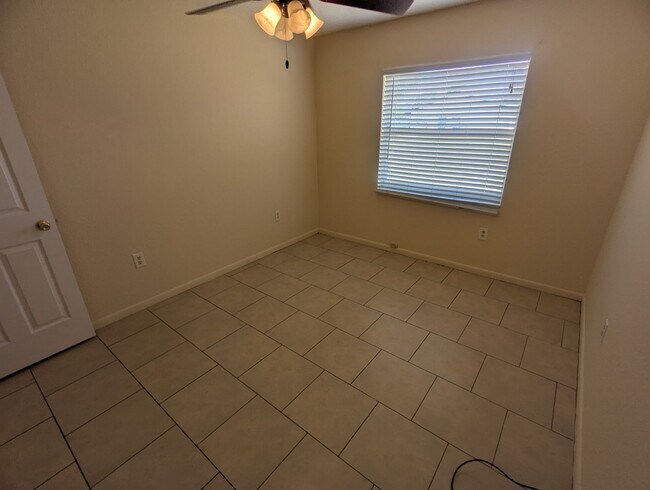 Building Photo - 824 N St Clair Abrams Ave