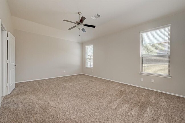Building Photo - 8402 Coral Cove Pass Ln