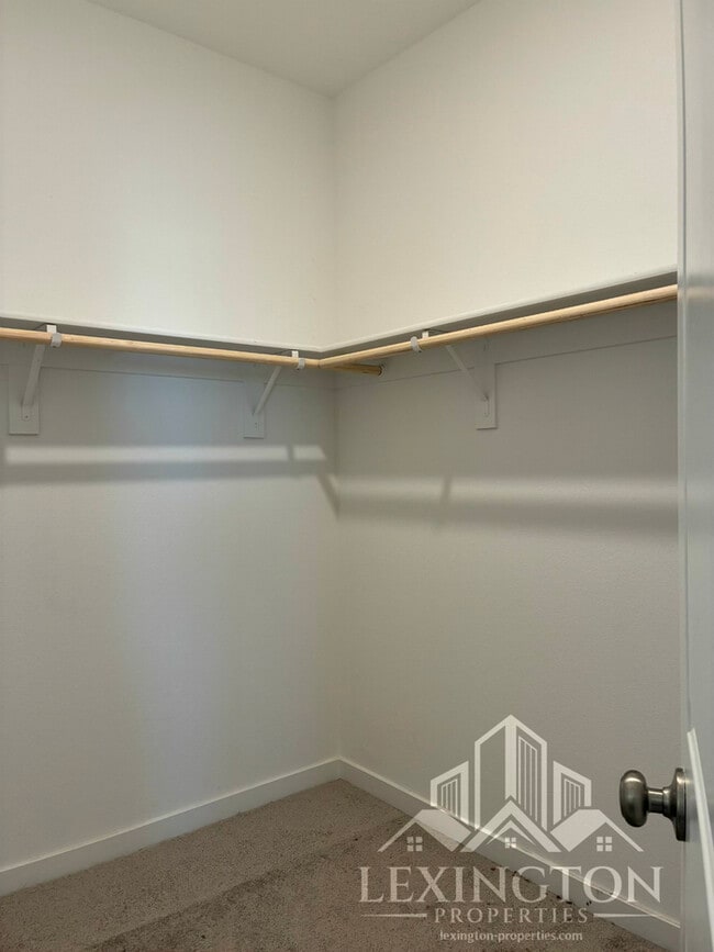 Building Photo - Beautiful Modern, 3BD/2.5BA Home in Rancho...