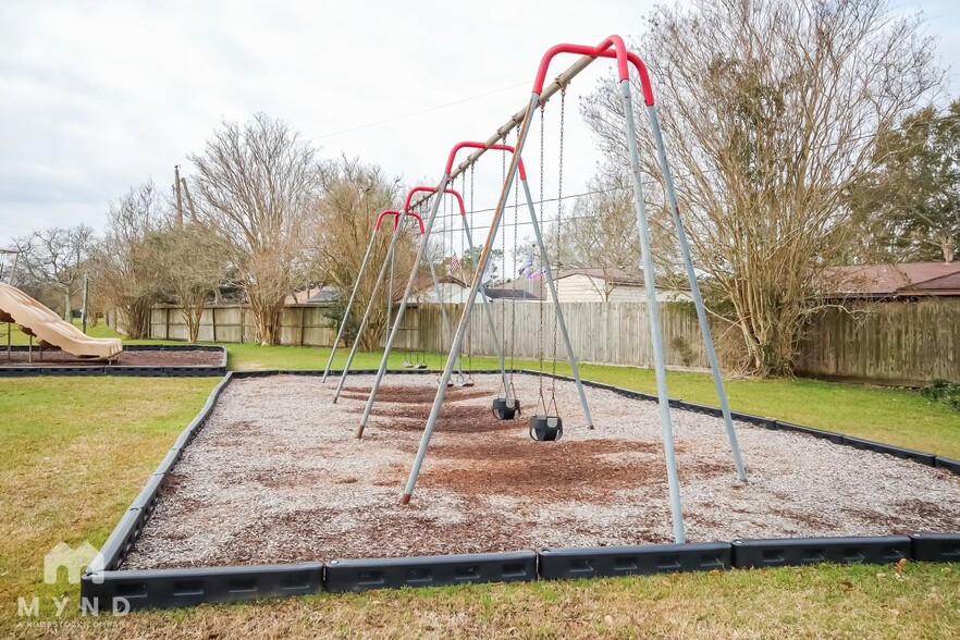 Building Photo - 4334 Egret Dr