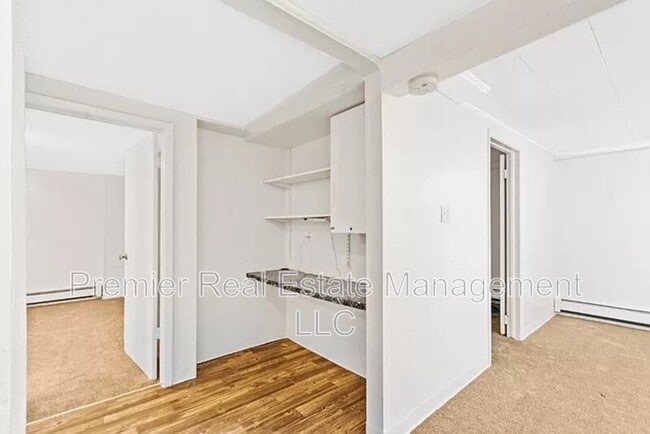 Building Photo - 768 S Krameria St