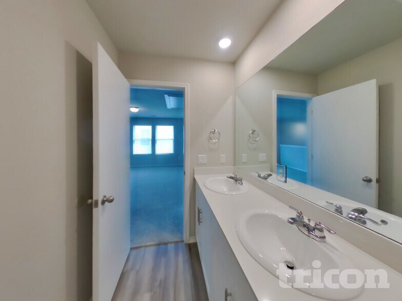 Building Photo - 3504 Gooseneck LN