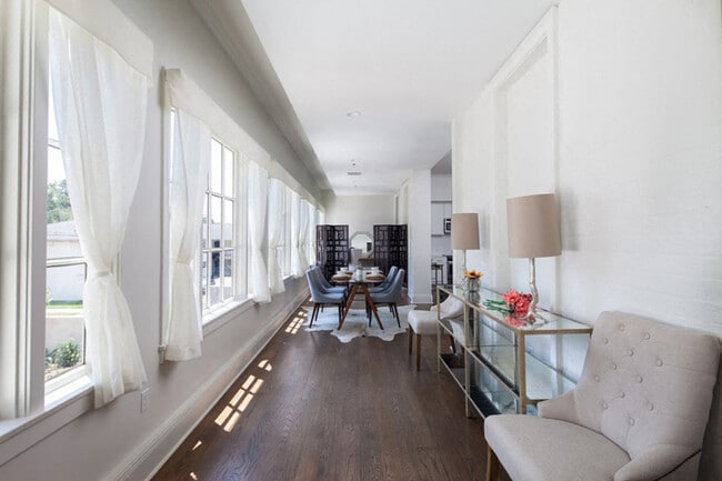 Floorplan - The Saint Anna