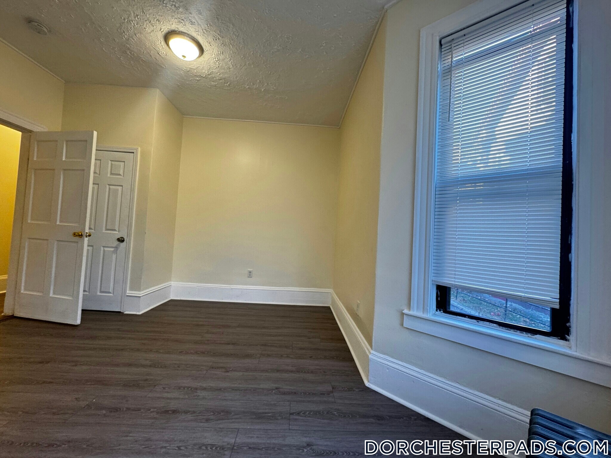 Building Photo - 81 Ruthven St