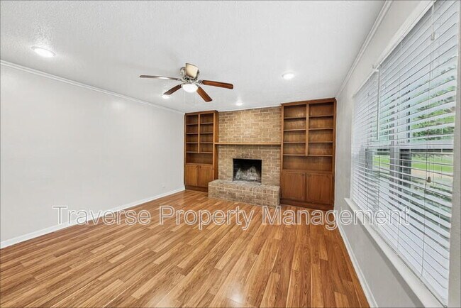 Building Photo - 3862 Wonder Ct