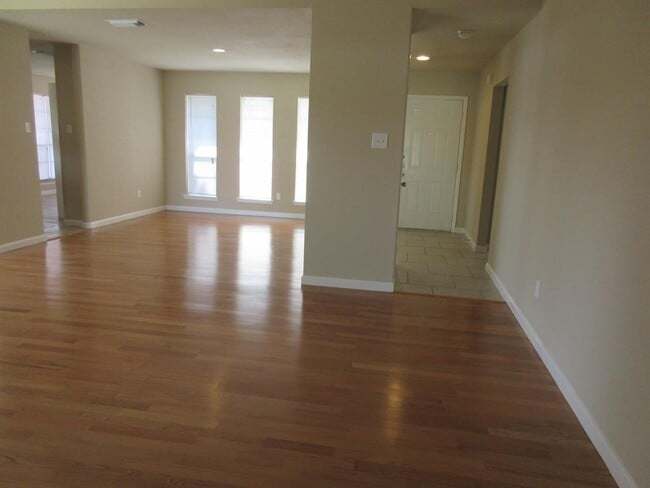 Building Photo - 16702 Kieth Harrow Blvd