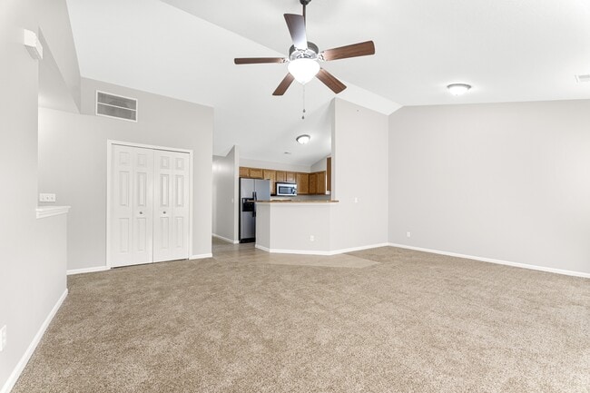 Building Photo - 208 Taddeo Dr