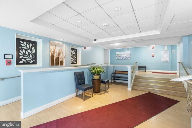 Building Photo - 1330 New Hampshire Ave NW