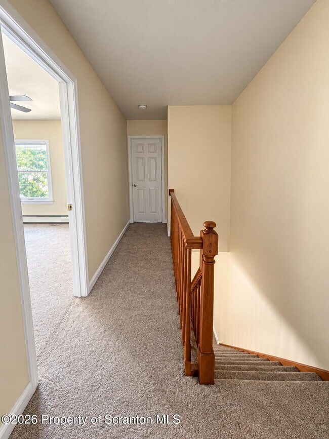 Building Photo - 1533 Ross Ave