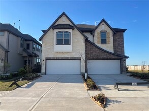 Building Photo - 1615 Rustling Creek Dr