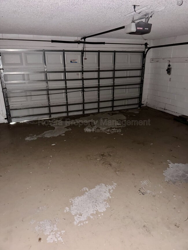 Building Photo - 1326 Aguacate Ct