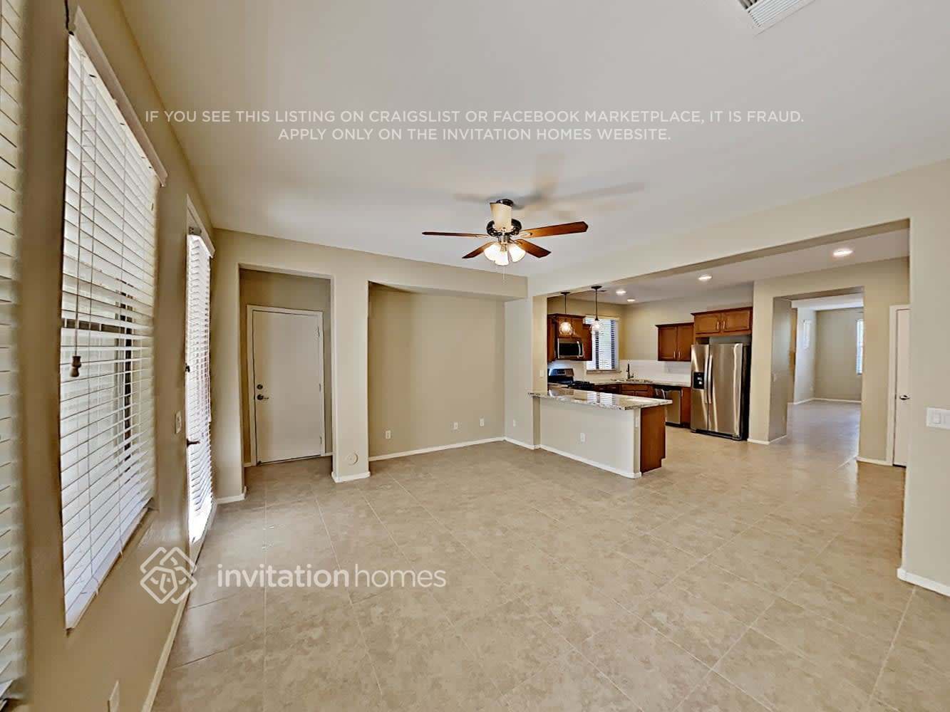 Building Photo - 3351 E Oakland St