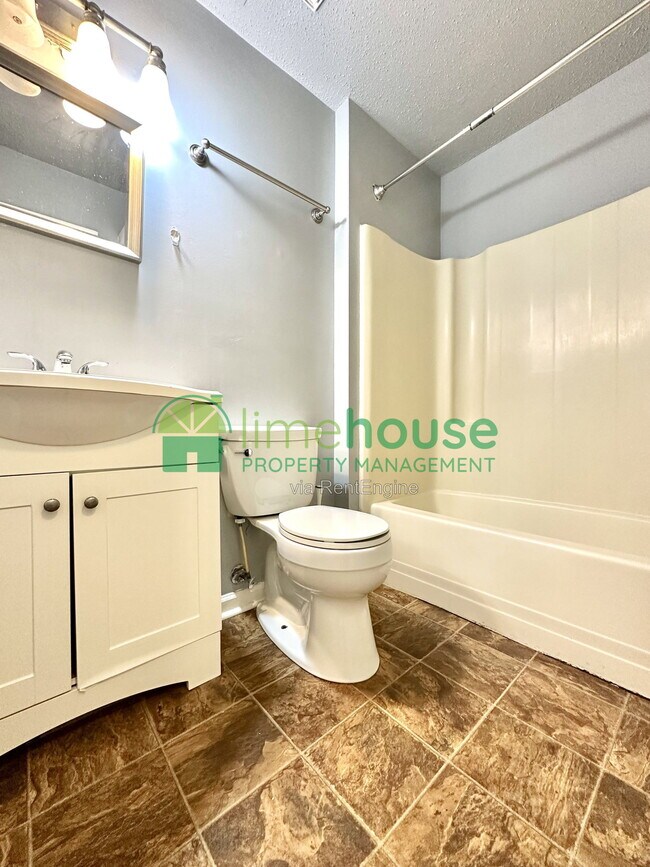 Building Photo - 1316 Wellfleet Ct