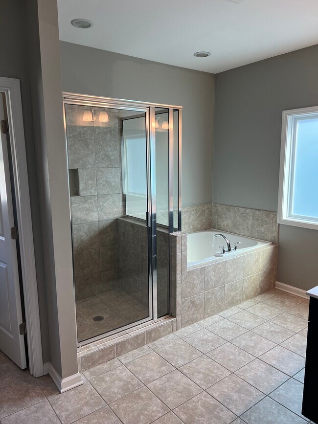 Building Photo - 1532 Craftsman Rd NW