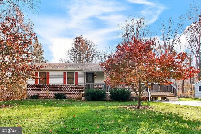 Building Photo - 5 White Oak Trail