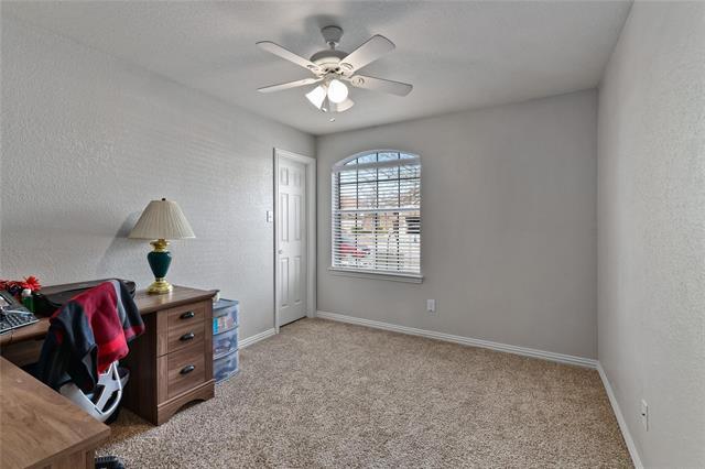 Building Photo - 2825 Dawn Spring Dr