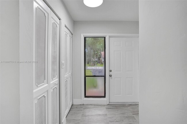 Building Photo - 3821 Arelia Dr