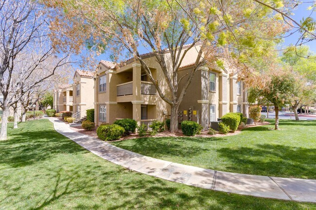 Building Photo - Bright First-Floor 2-Bedroom Condo with Private Patio in Silverado Ranch!