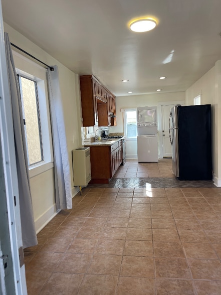 Building Photo - 1804 Bellevue Ave