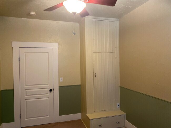 Bedroom with Closet - 114 Dewitt Ave