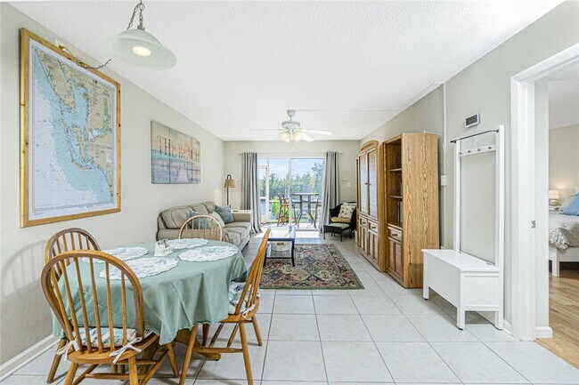 Building Photo - 1358 Rock Dove Ct