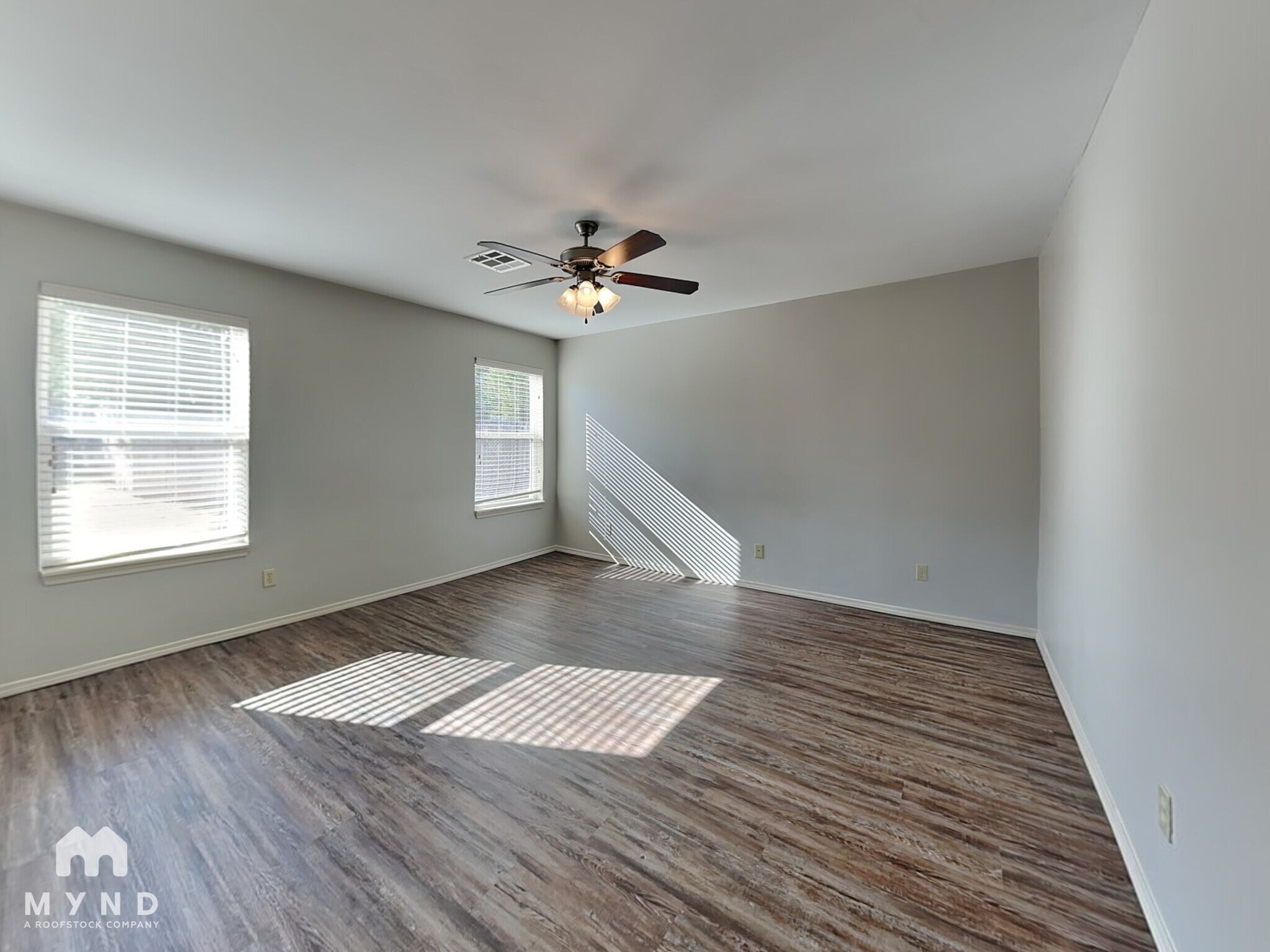 Building Photo - 14617 Moon Daisy Dr