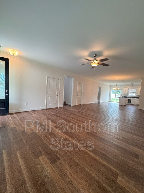 Building Photo - 1 Solis Ct