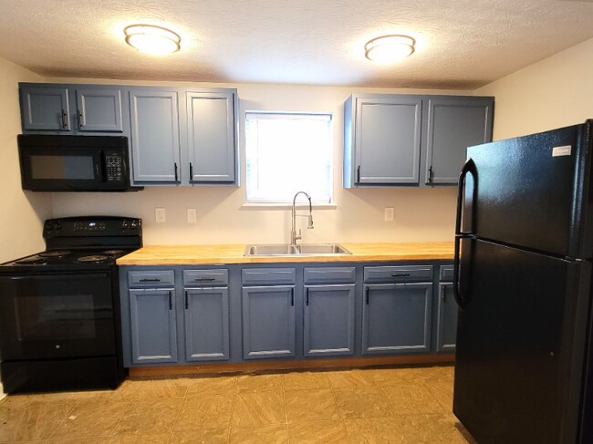 Building Photo - 7505 Greenland Pl