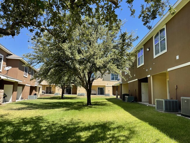 Building Photo - 2619 San Isidro Pkwy
