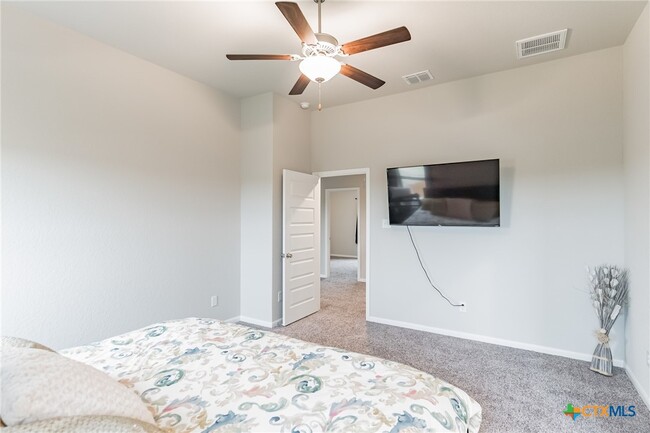 Building Photo - 7811 Toledo Bend