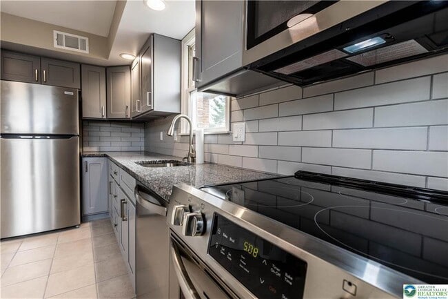 Building Photo - 4074 Winfield Terrace