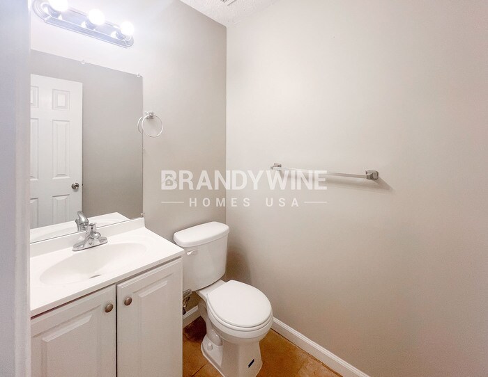 Building Photo - 627 Stonemill Manor