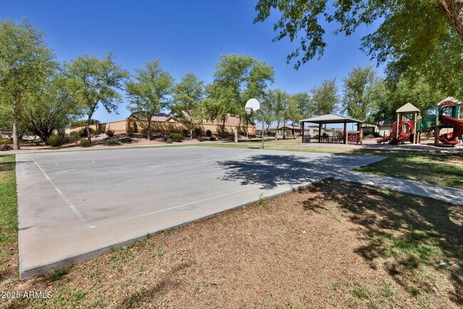 Building Photo - 25847 W Winston Dr