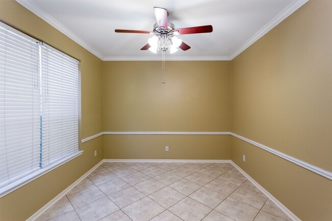 Building Photo - 9818 Mossy Tree Ln
