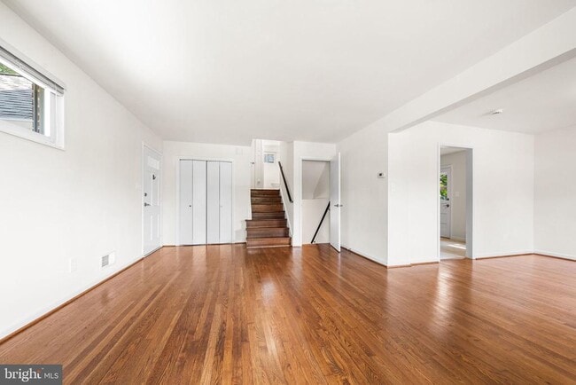 Building Photo - 5313 Taney Ave