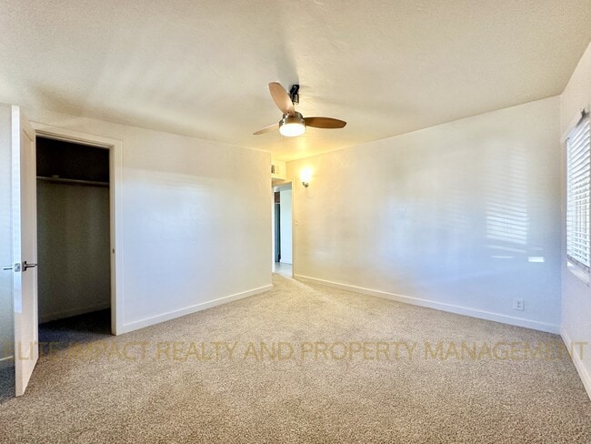 Building Photo - 2140 N Northway Ave