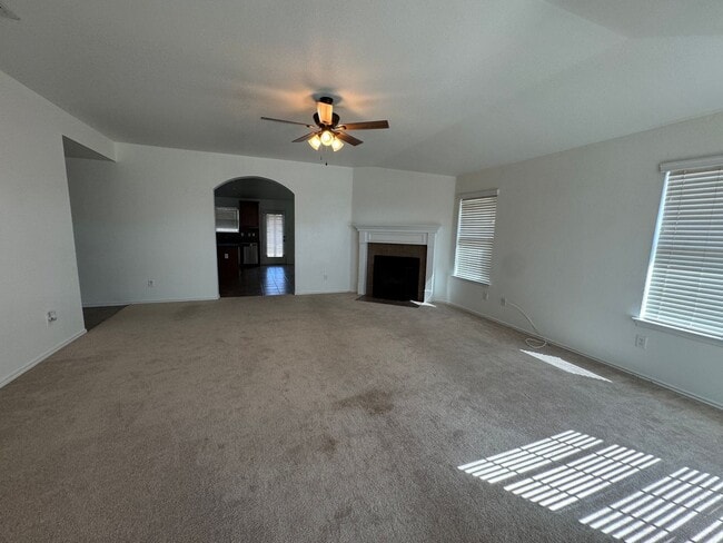 Building Photo - 9306 Cricket Dr