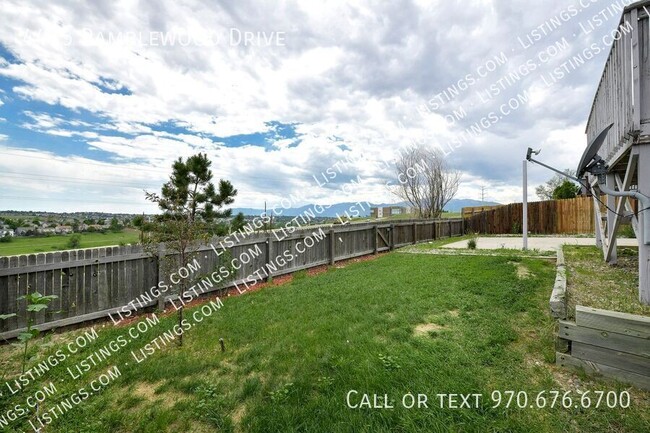 Building Photo - 3BD/2BA Home Backs to Open Space!