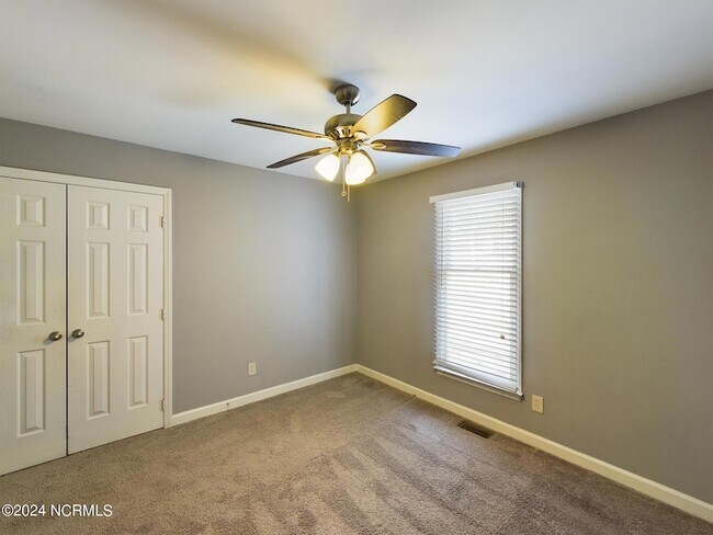 Building Photo - 3520 Casine Ct