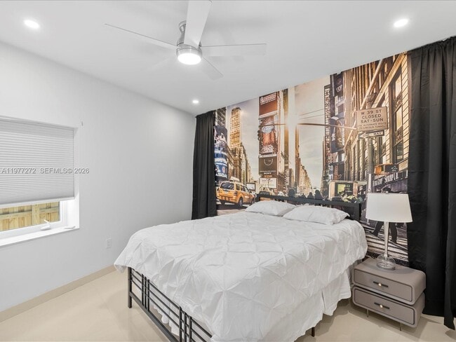 Building Photo - 3510 NE 17th Ave